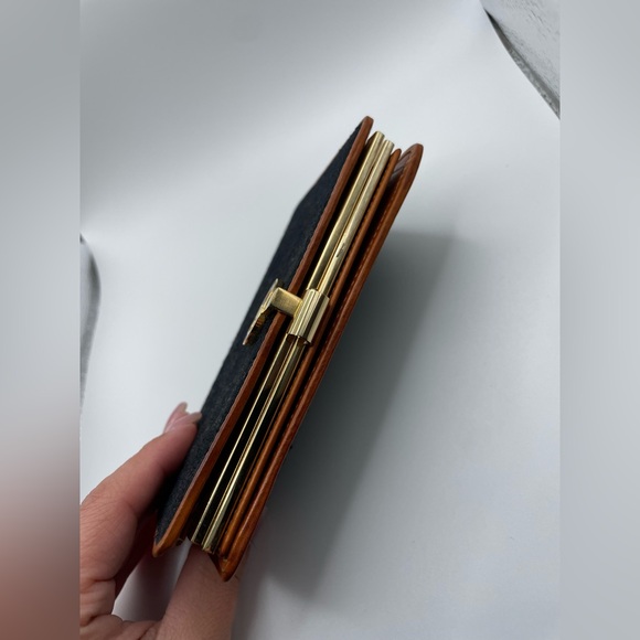 Gucci Vintage Black GG Canvas and Leather Wallet EXTREMELY RARE 100% Authentic - Picture 10 of 12